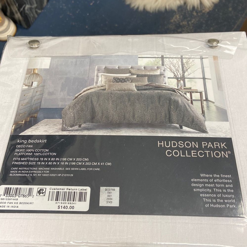 Hudson Park Collection Black Deco Fan Full/Queen Classic Bedskirt - Picture 3 of 4